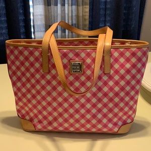 Dooney & Bourke tote bag